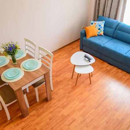 Charming Sunny Apartment+Swimming Pool Aziz Konstantin ve Elena Dış mekan fotoğraf