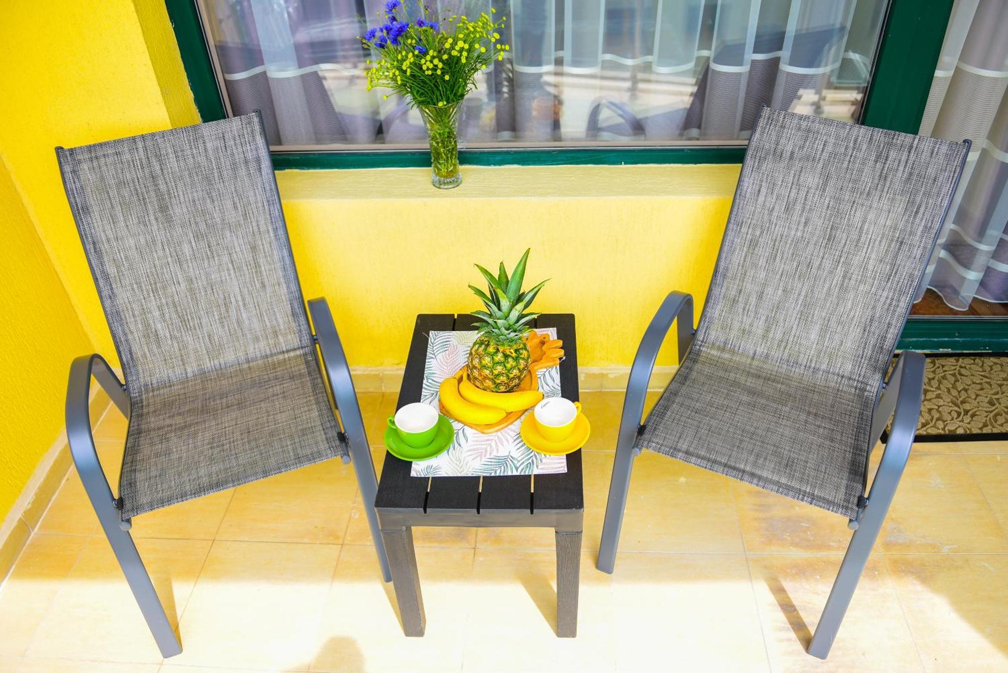 Charming Sunny Apartment+Swimming Pool Aziz Konstantin ve Elena Dış mekan fotoğraf